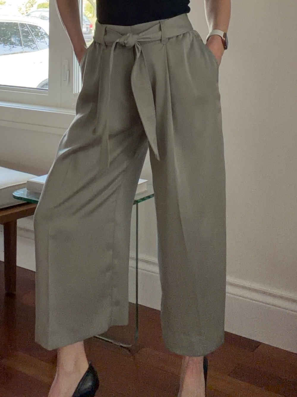 Club Monaco Sage Green Satin Wide Leg Belted Pants with Stretch Waist | Size 00 - Picture 12 of 14